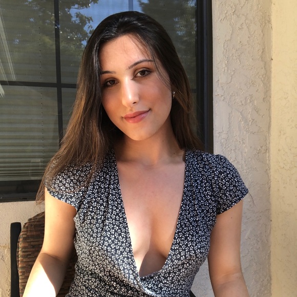 nicole_kfoury